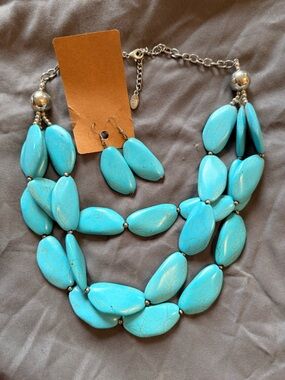 Turquoise Bead Statement Necklace and Earrings Set - Blue